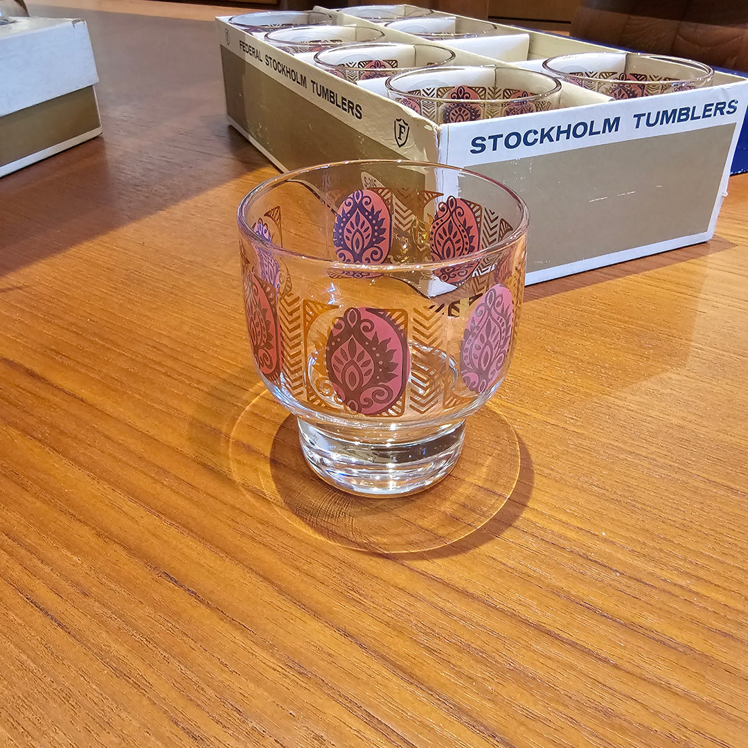 Set of 8 Federal Glass "Flamenco" Cocktail Glasses