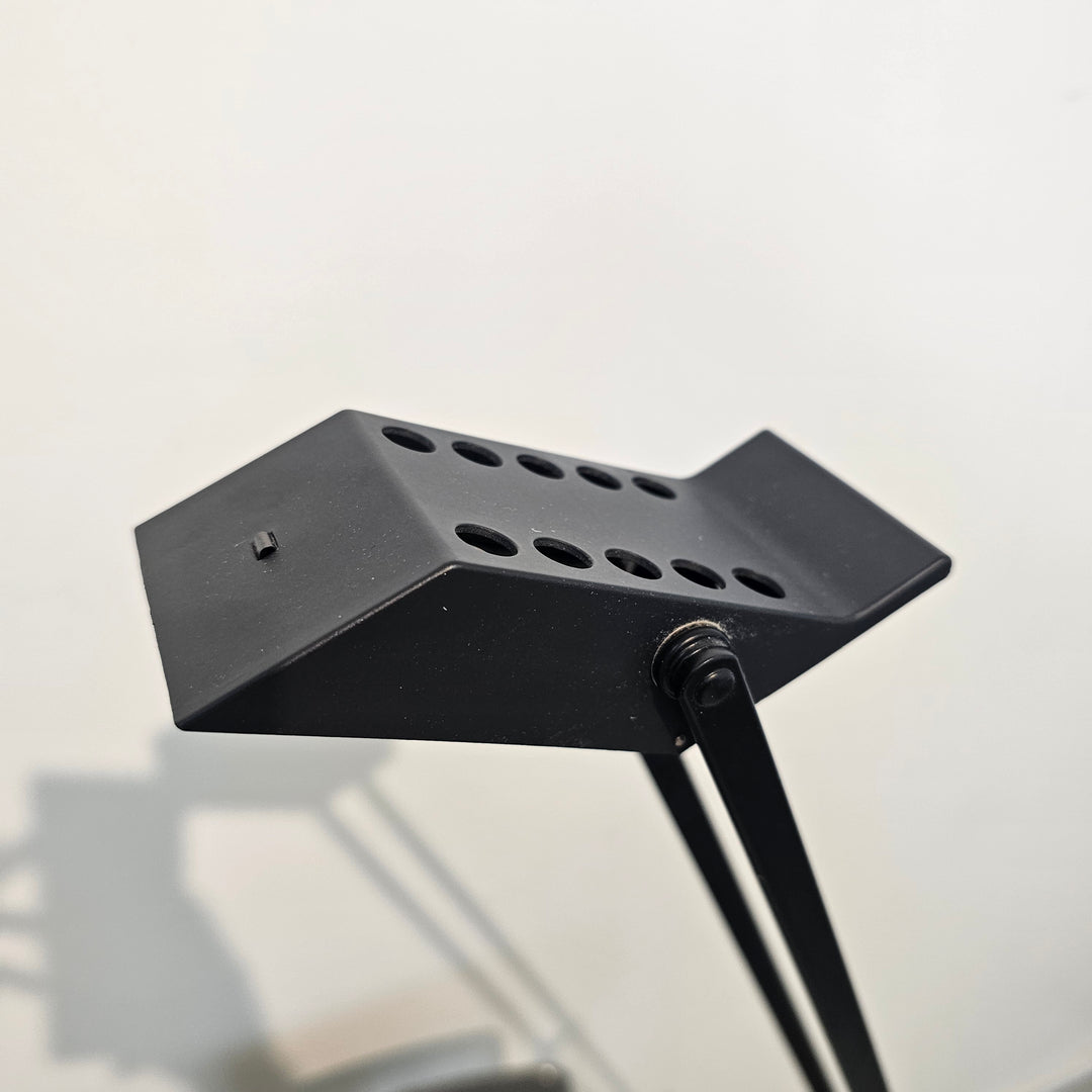Artemide Tizio Classic Table Lamp
